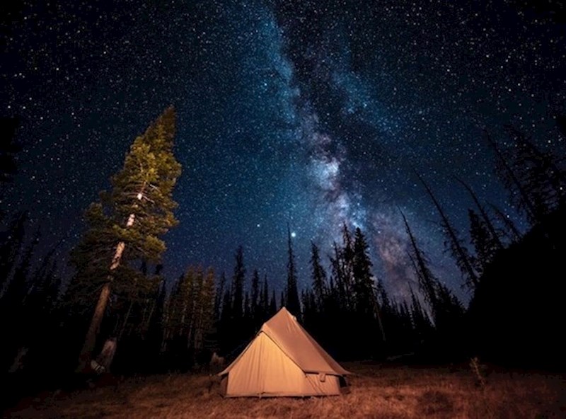 3. Proveo sam noć sam u potpunoj divljini. Bilo je zastrašujuće, ali isplatilo se.