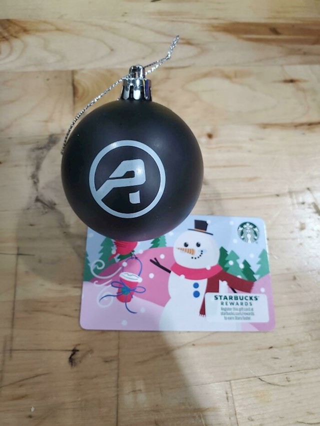 Dobio sam kuglicu i kupon za Starbucks u iznosu od 5 dolara