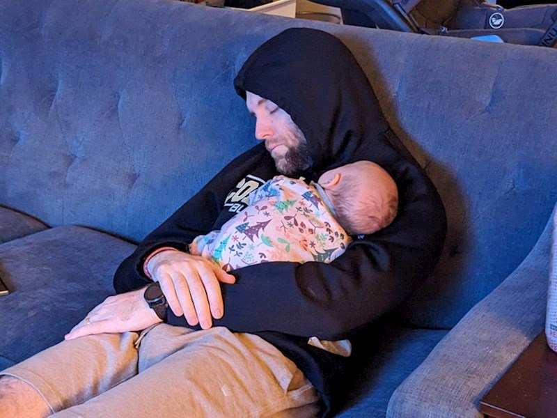 6. "Evo kako je naša mala obitelj dočekala Novu godinu."