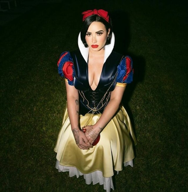 19. Demi Lovato kao Snjeguljica
