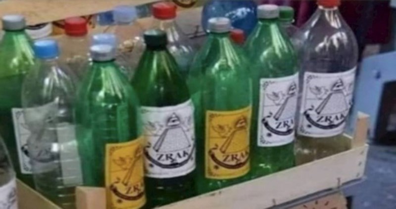 Fotka iz BiH nasmijala je cijelu regiju, morate vidjeti što se prodaje na ovom štandu