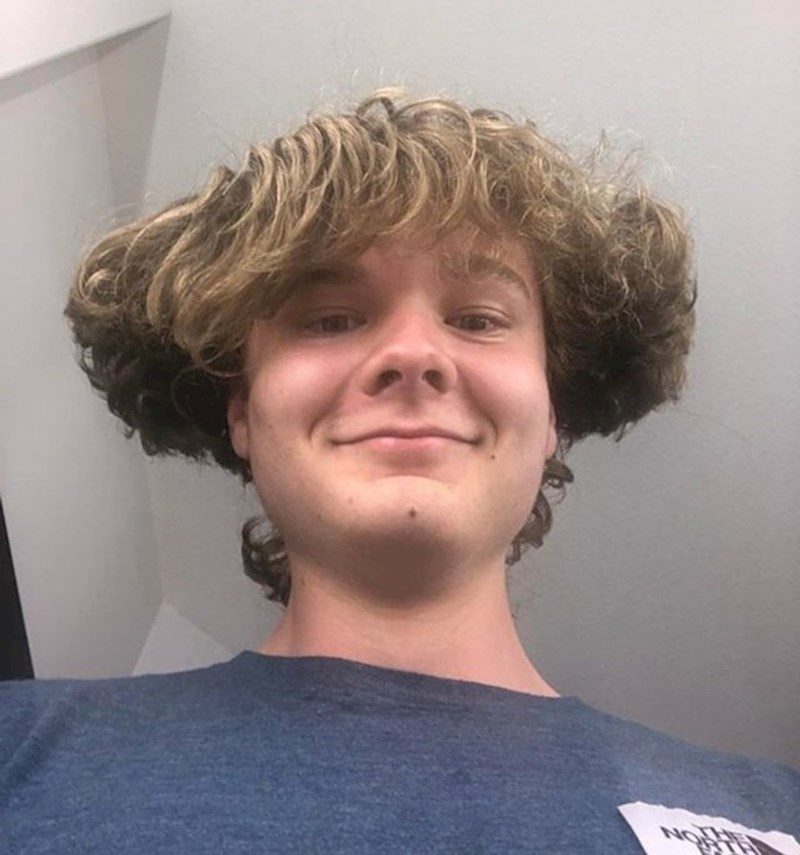 7. Ono kad odeš kod frizera na šišanje i frizuru i izađeš - ovako