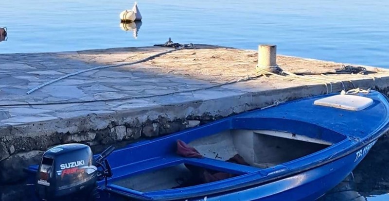 Dalmatinac je svojoj barci dao urnebesno ime, fotka je odmah postala hit u cijeloj zemlji