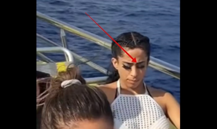 Netko je tijekom vožnje turističkim brodom uhvatio urnebesnu scenu, snimka je odmah postala hit