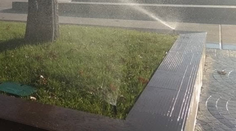 Bizarna instalacija iz Bugarske nasmijala je ekipu s popularne FB stranice, odmah ćete vidjeti zašto