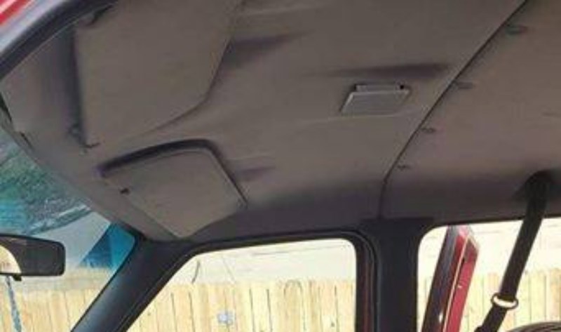 Unutrašnjost nečijeg auta nasmijala je pratitelje popularne FB stranice, odmah ćete vidjeti zašto