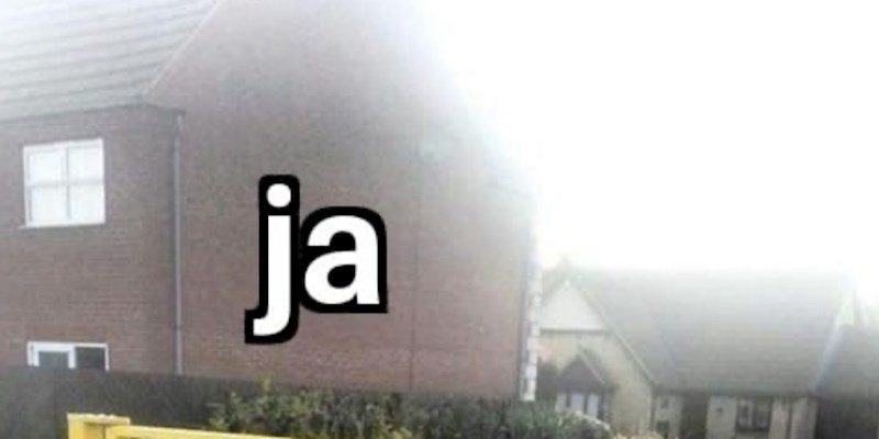 Fora o sprejevima protiv komaraca oduševila je ljude na Fejsu, totalno je istinita