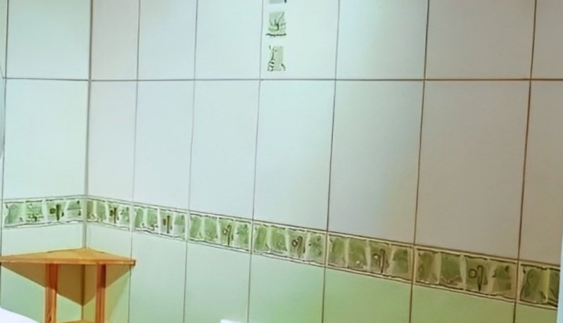 Ljudi na popularnoj FB stranici plaču od smijeha zbog detalja u nečijoj kupaoni, morate vidjeti