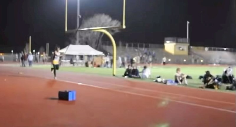 Tip je satima vozio da podrži svojeg nećaka na natjecanju iz atletike, snimka raspleta je urnebesna