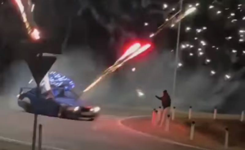 Regijom se širi snimka vozača koji je Novu proslavio na prilično bizaran način, morate vidjeti