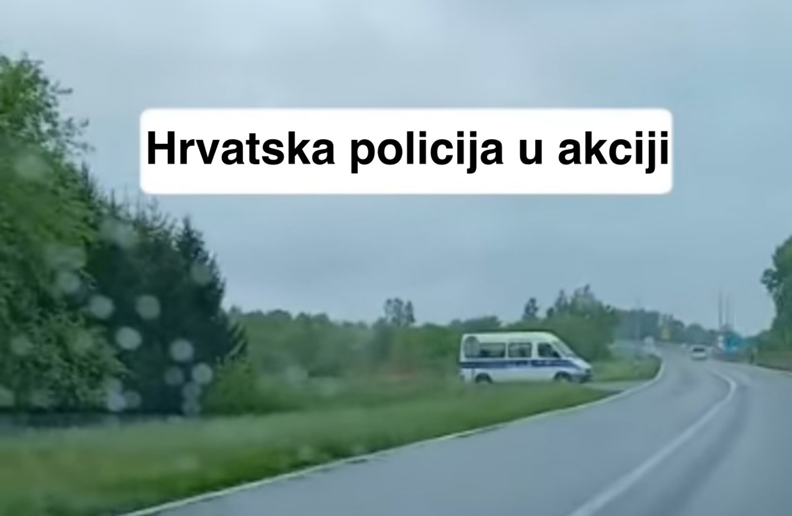 Turisti su htjeli pitati hrvatsku policiju za smjer, ono što je uslijedilo nasmijalo je milijune