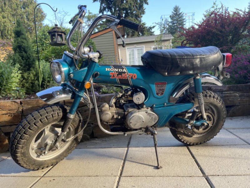 12. Preko 50 godina star moticikl