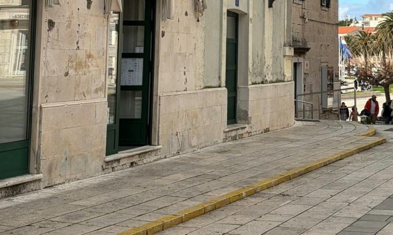 Prizor iz Makarske nasmijao je cijelu Hrvatsku, morate vidjeti koliku temperaturu zraka su izmjerili