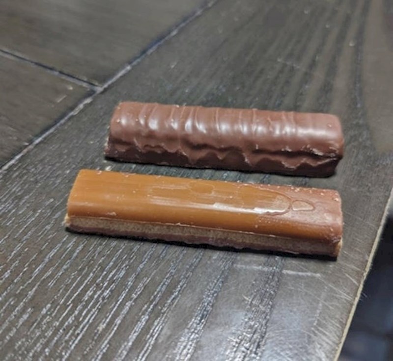 11. "Dobio sam Twix koji nije preliven čokoladom!"