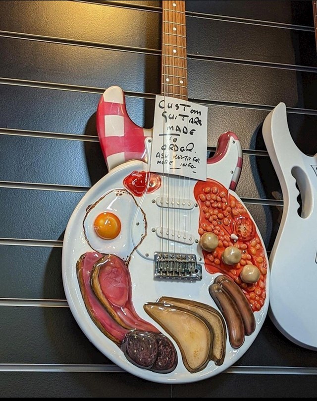 2. Električna gitara za ljubitelje engleskog doručka