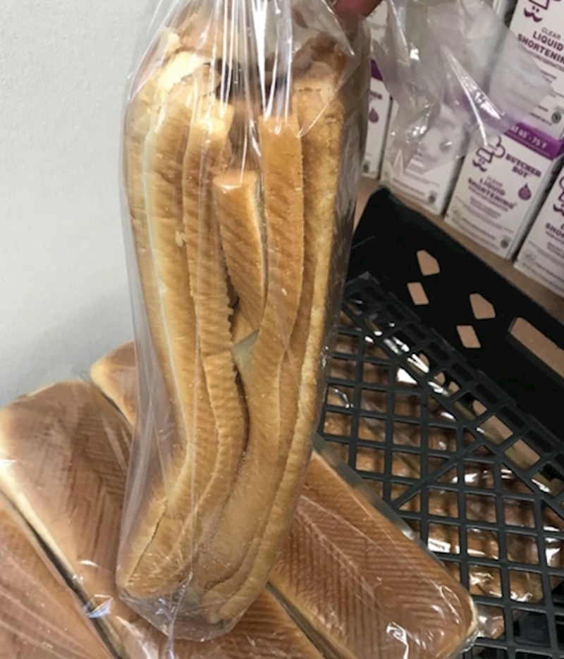 3. Nisam mogao doći k sebi kad sam ugledao ovako narezan kruh u dućanu