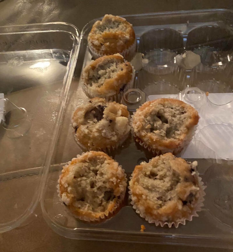 9. Moj trogodišnjak pitao me smije li uzeti malo muffina, rekao sam da smije. Ovo je na meni.