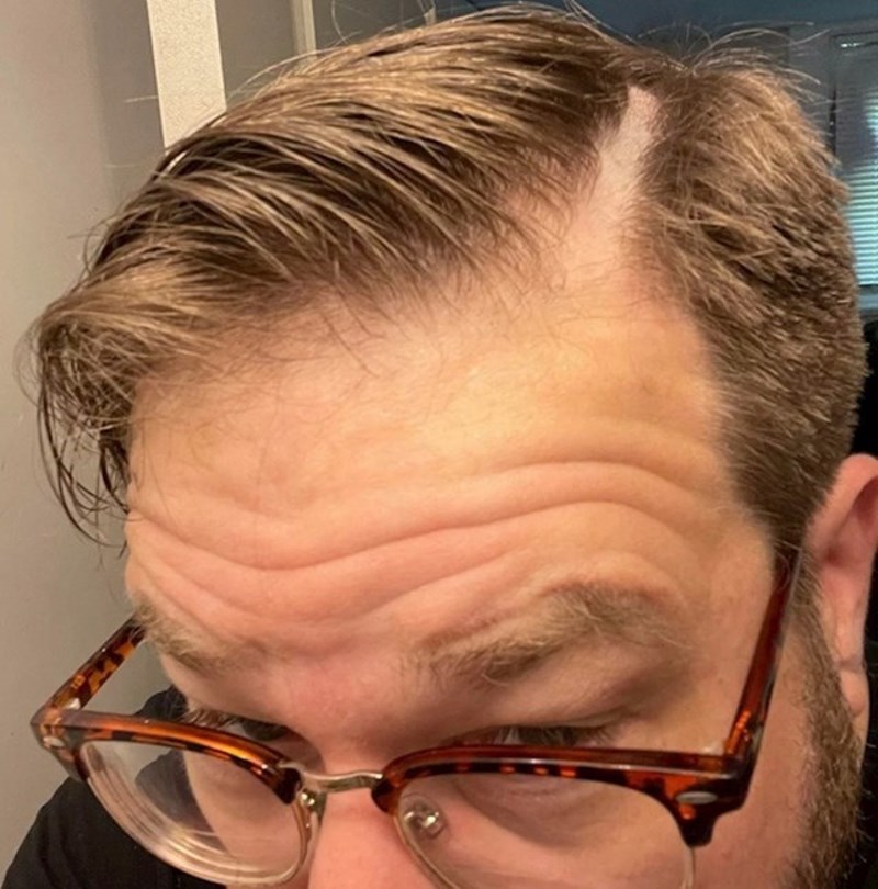 Odlučio je promijeniti frizerski salon i odmah požalio. Doduše, ništa nije rekao, još je i ostavio napojnicu.