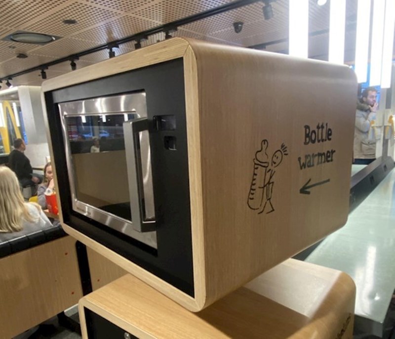 5. McDonald's restoran u Amsterdamu ima grijač za dječje bočice