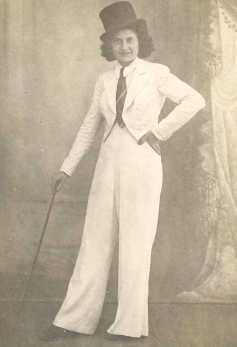 10. "Moja baka 1940-ih."