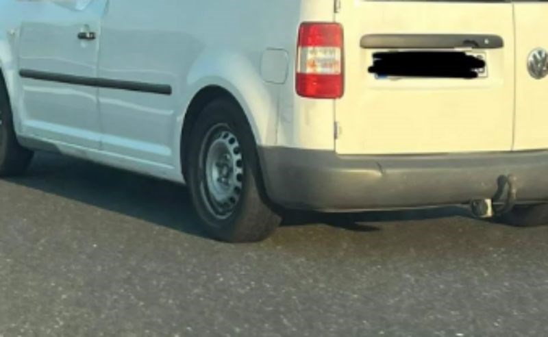 Netko je na cesti kod Biokova snimio zabrinjavajuć prizor, nećete vjerovati što radi ovaj vozač