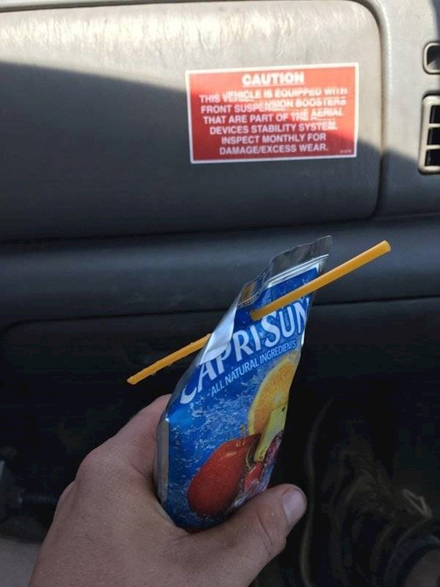 11. 😩