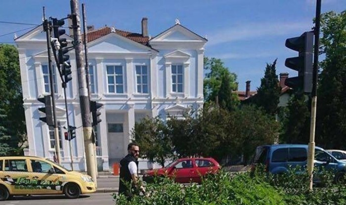 Fotka iz Bugarske teški je hit na popularnoj FB stranici, morate vidjeti što raste usred grada