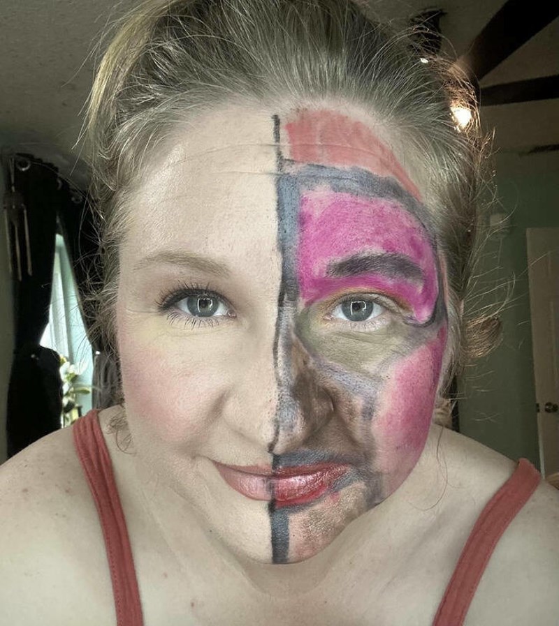 17. Pola moga lica našminkala je kćerka,  a pola sin. Možete li pogoditi tko je uredio koju stranu?😂