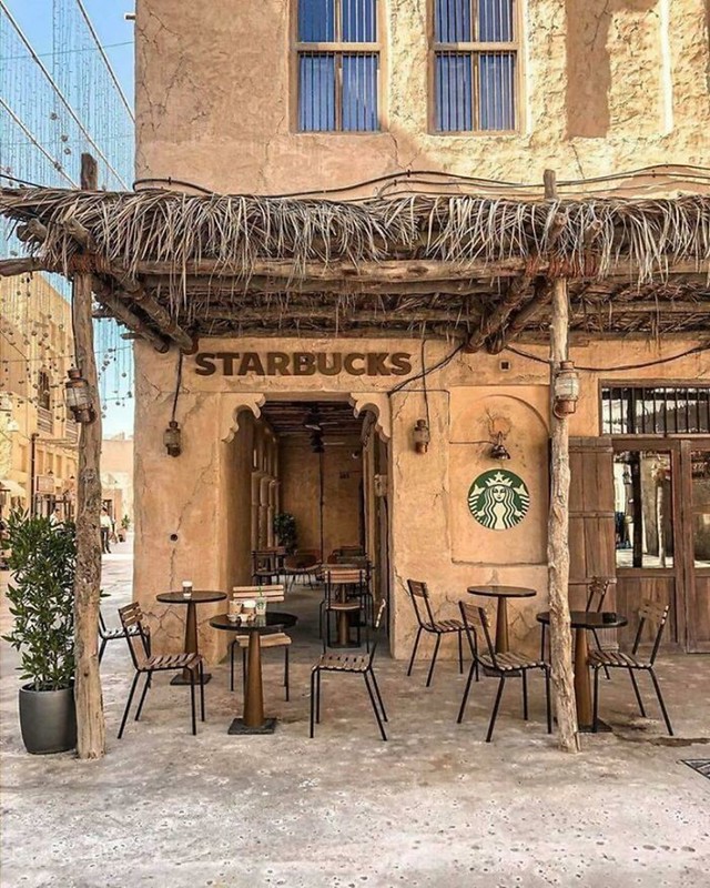 19. Ovako izgleda Starbucks u Dubaiju