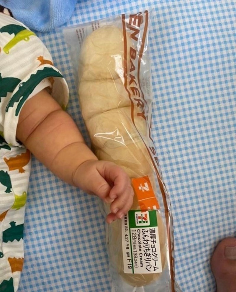 5. Ručica moje bebe je poput štruce kruha