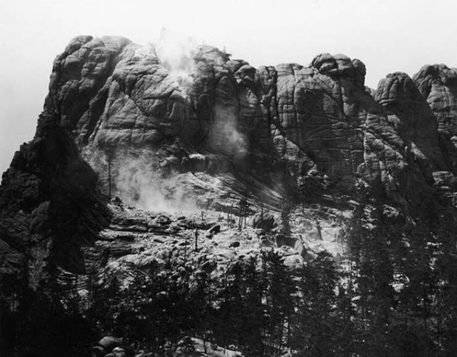 9. Mt. Rushmore prije nego su u njega uklesane glave američkih predsjednika