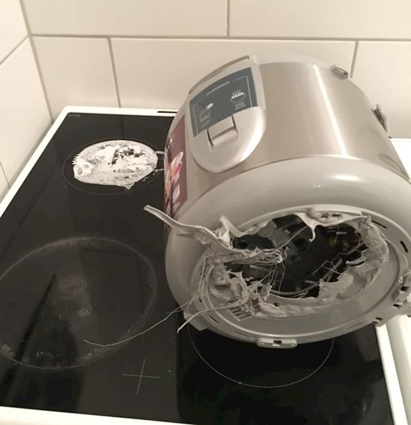 7. Moja mama nije se baš snašla s novim uređajem koji smo joj kupili