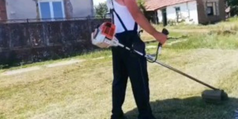 Balkanac je na kosilicu montirao genijalan dodatak i oduševio cijelu regiju, morate vidjeti ovaj hit