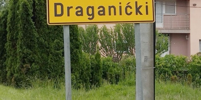 Tabla na ulazu u mjesto kod Jastrebarskog nasmijala je prolaznike, za sve je kriv jedan mali detalj