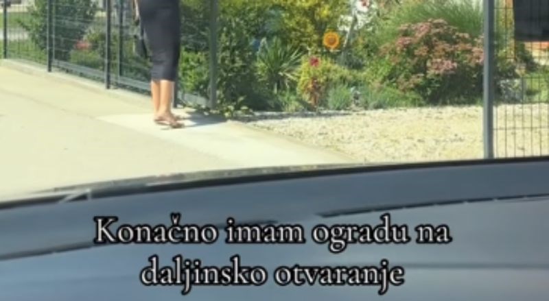 Balkanac je pokazao svoju novu ogradu na daljinsko otvaranje i nasmijao cijelu regiju, snimka je hit