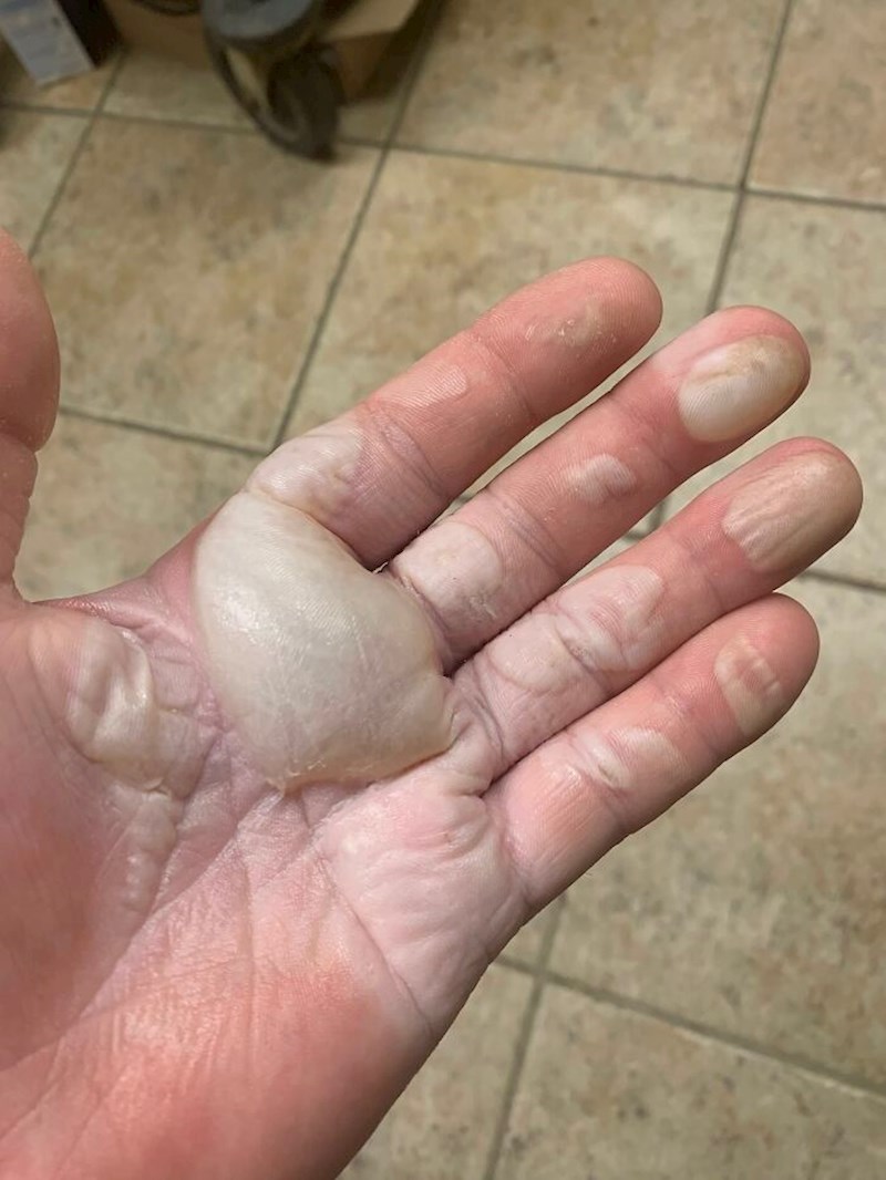 7. Za vlastitu sigurnost uvijek trebate pretpostaviti da je pištolj napunjen i da je lonac vruć!