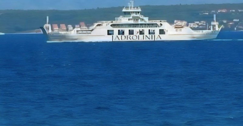 Društvenim mrežama kruži urnebesan prizor iz Dalmacije, morate vidjeti što radi ovaj tip