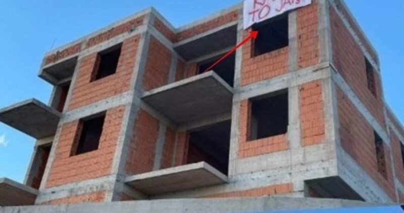 Dalmatinac je na započetu kuću dodao urnebesan natpis, prizor je nasmijao cijelu Hrvatsku