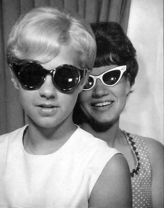 21. Moja šogorica i njezina prijateljica u 1960-ima