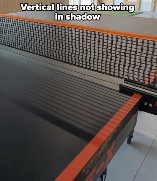 4. Zašto vertikalne linije nemaju sjenu?
