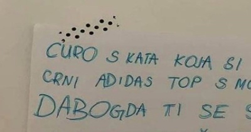 Susjeda s kata joj je ukrala top, pa je na nju bacila bizarnu kletvu i nasmijala internet