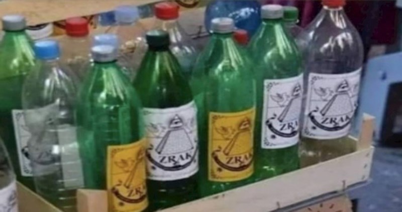 Fotka iz BiH nasmijala je cijelu regiju, morate vidjeti što se prodaje na ovom štandu