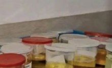 Netko je u laboratorij donio uzorak urina u nečemu skroz bizarnom, fotka je postala hit u regiji