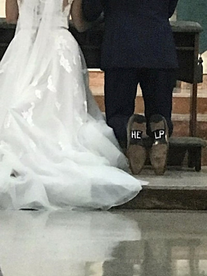 15. Mladoženja je poslao skrivenu poruku uzvanicima😂