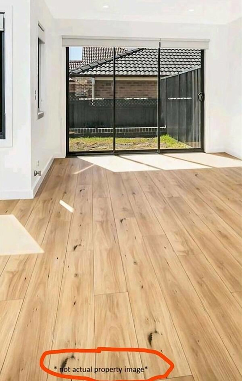 15. U samom kutu sitnim je slovima naznačeno da ovo nije fotografija te nekretnine