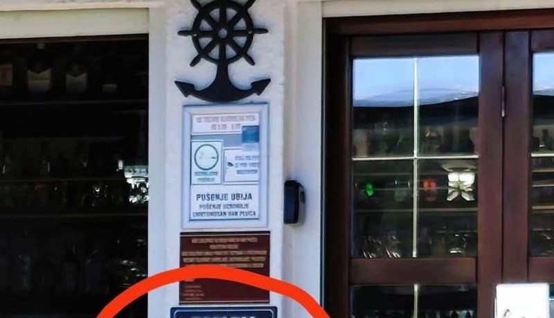 Slučajnog prolaznika nasmijao je natpis u jednom kafiću, fotka je odmah postala teški hit