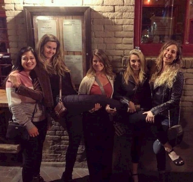 13. Ekstremno dugačka noga