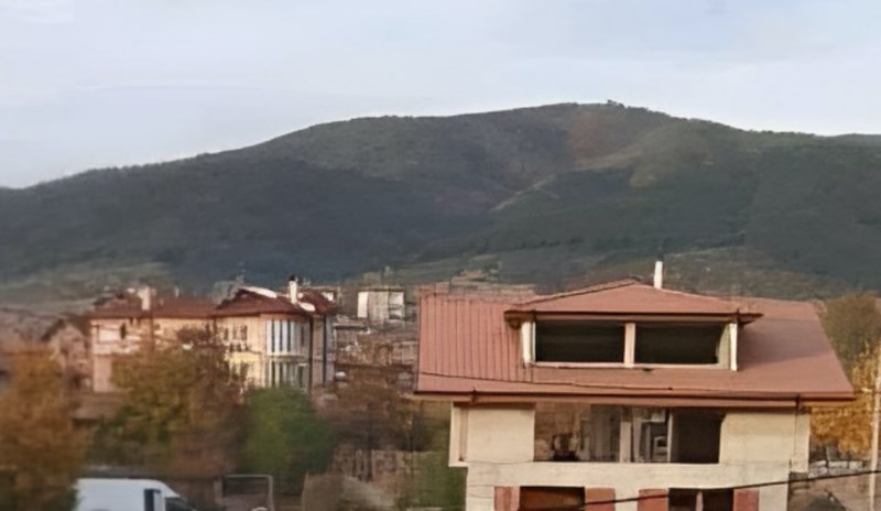 Fotka kuće iz Bugarske nasmijala je pratitelje popularne FB stranice, odmah ćete vidjeti zašto