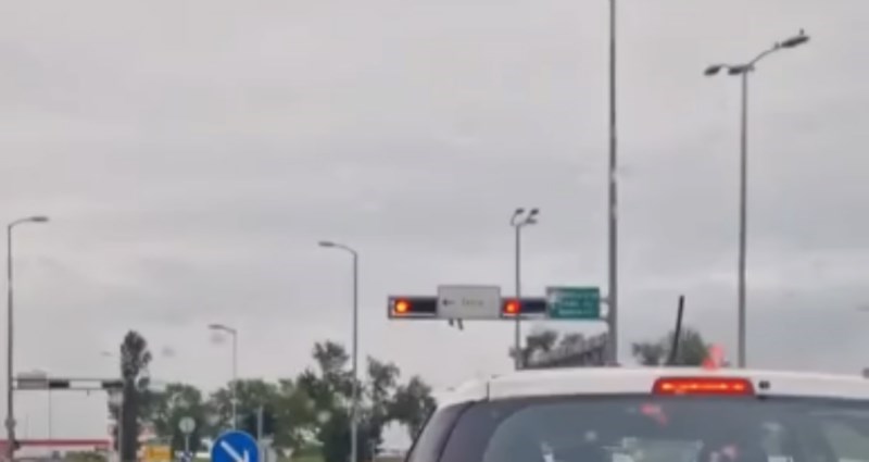 Vozače već godinama nervira jedan semafor u Buzinu, sve će vam biti jasno kad vidite snimku
