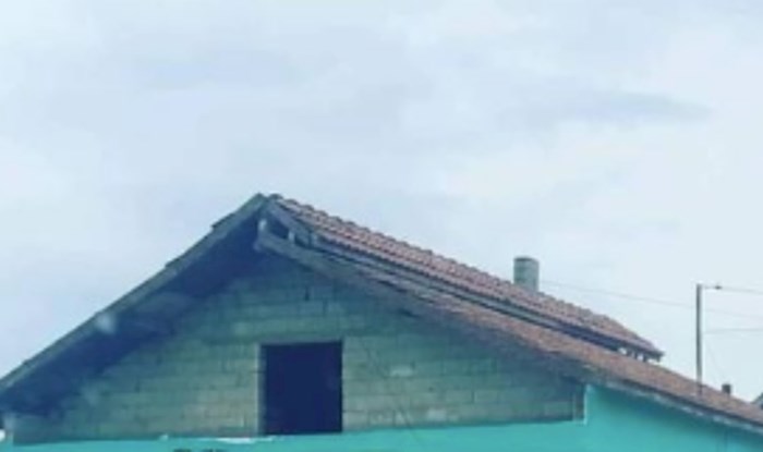 Netko je u jednom srpskom selu snimio kuću s baš bizarnim detaljima, fotka je odmah postala hit